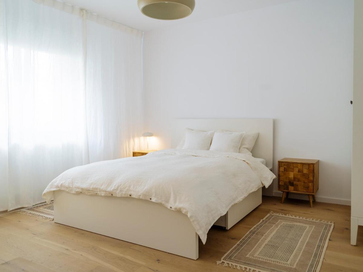 Cozy Central Apartment Near The Forest Brasov Exterior photo